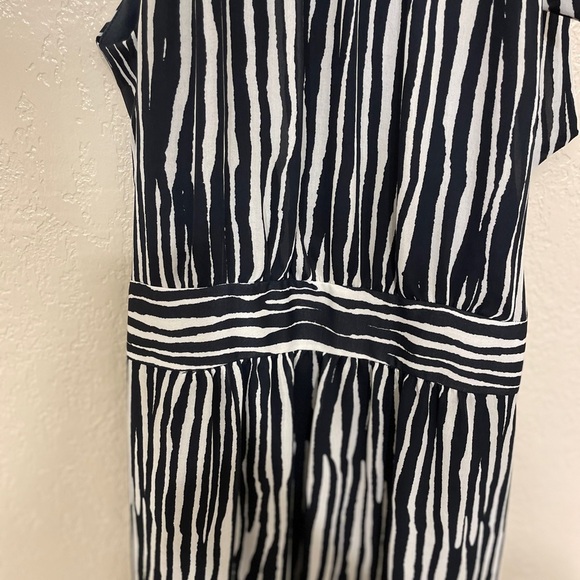 Banana Republic Striped High Neck Elegant Black Tan Striped Dress y2K 6T - Picture 5 of 10